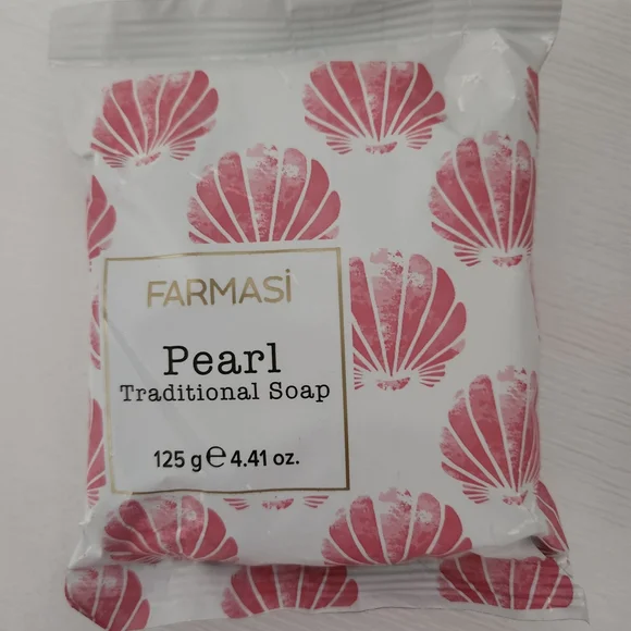 Farmasi Pearl Traditional Soap - Pink and White - Picture 1 of 1